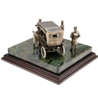 Diorama &quot;Henry Ford mit dem Modell T&quot; Ma&szlig;stab 1:24 Bronze Patiniert